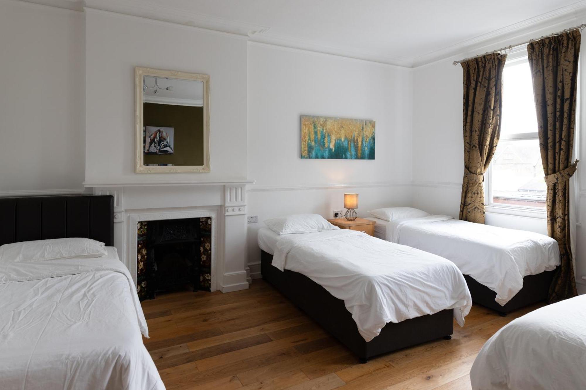 Ebs Hostel London Catford ภายนอก รูปภาพ