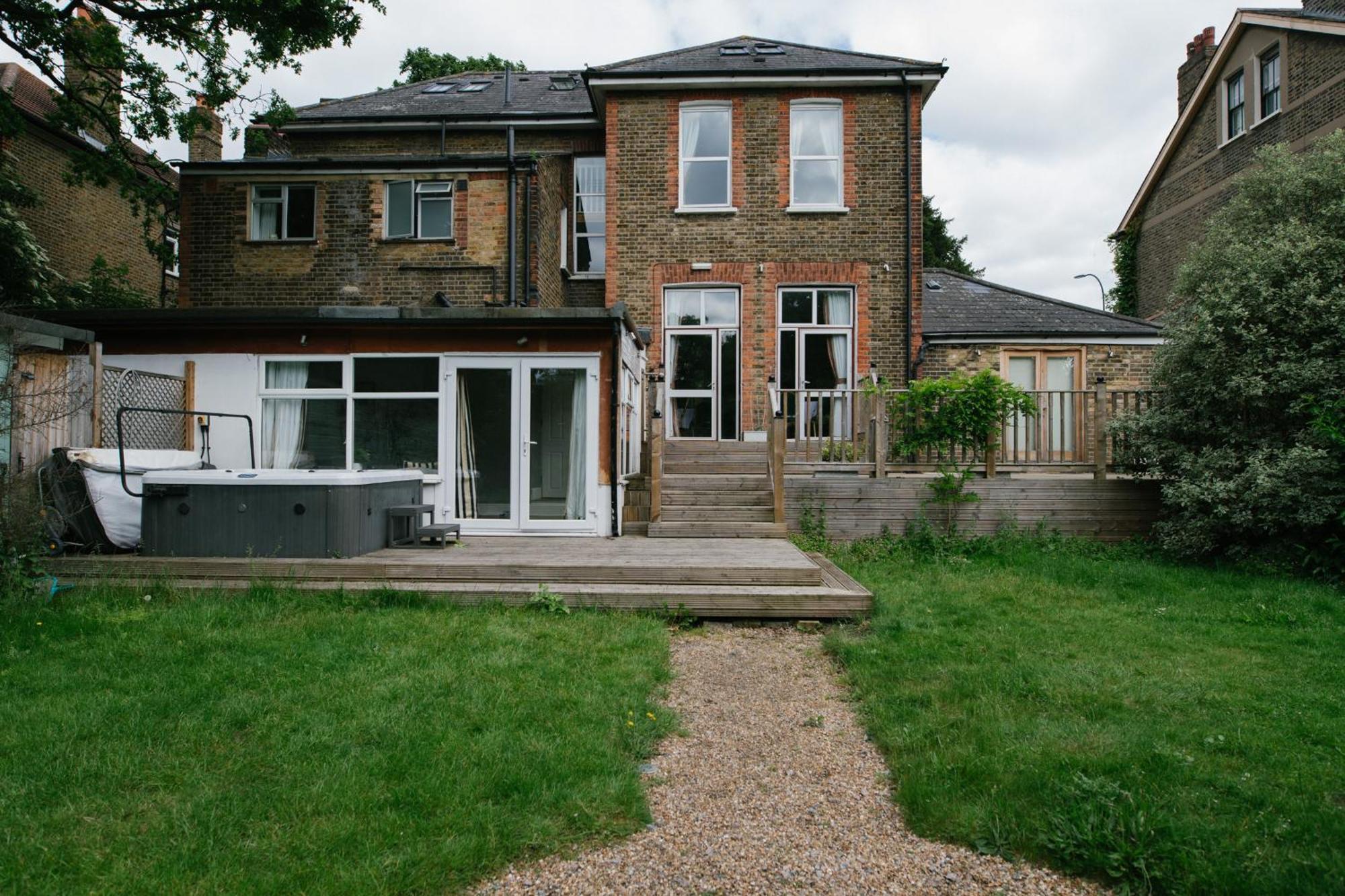 Ebs Hostel London Catford ภายนอก รูปภาพ
