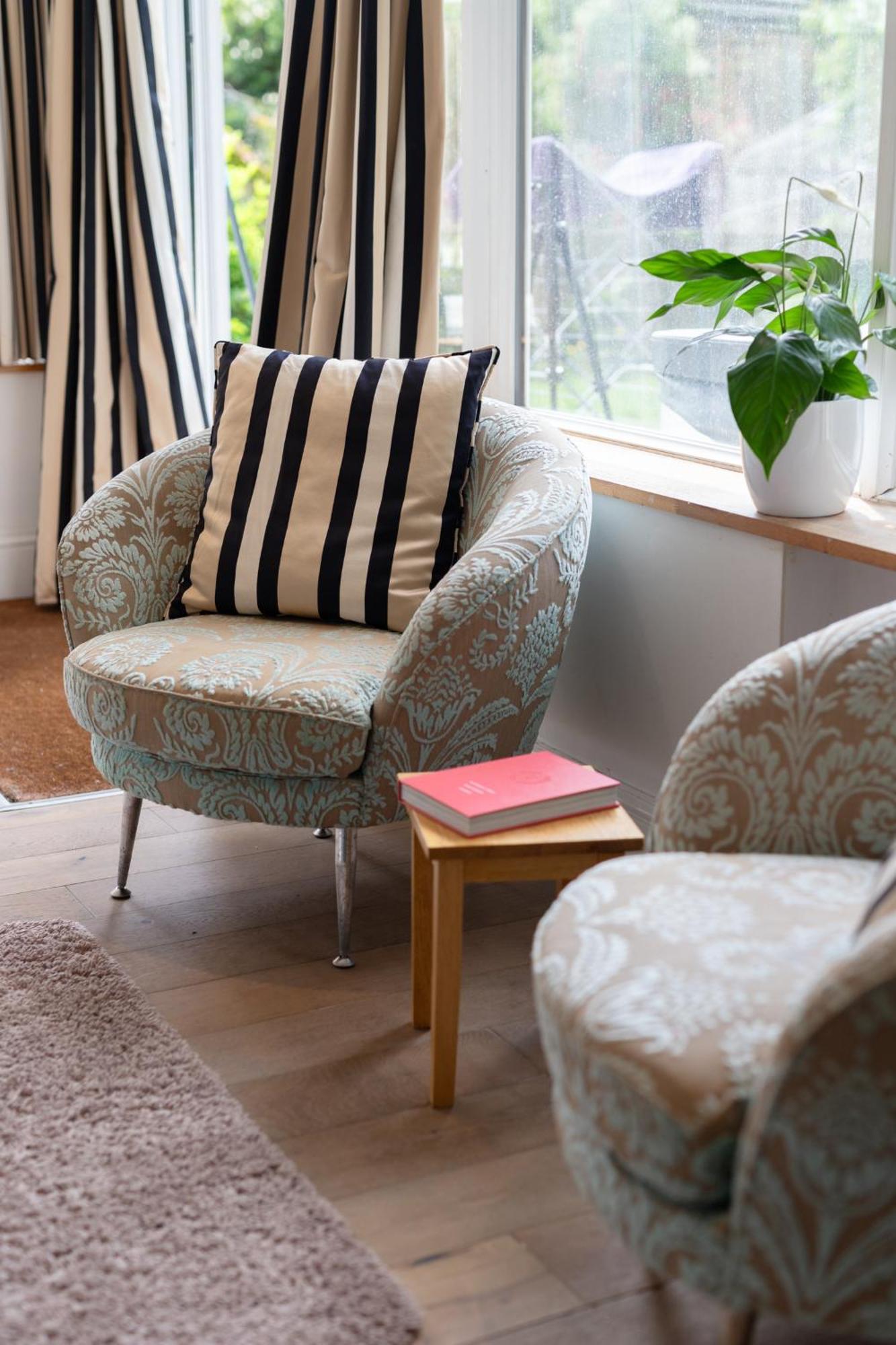 Ebs Hostel London Catford ภายนอก รูปภาพ