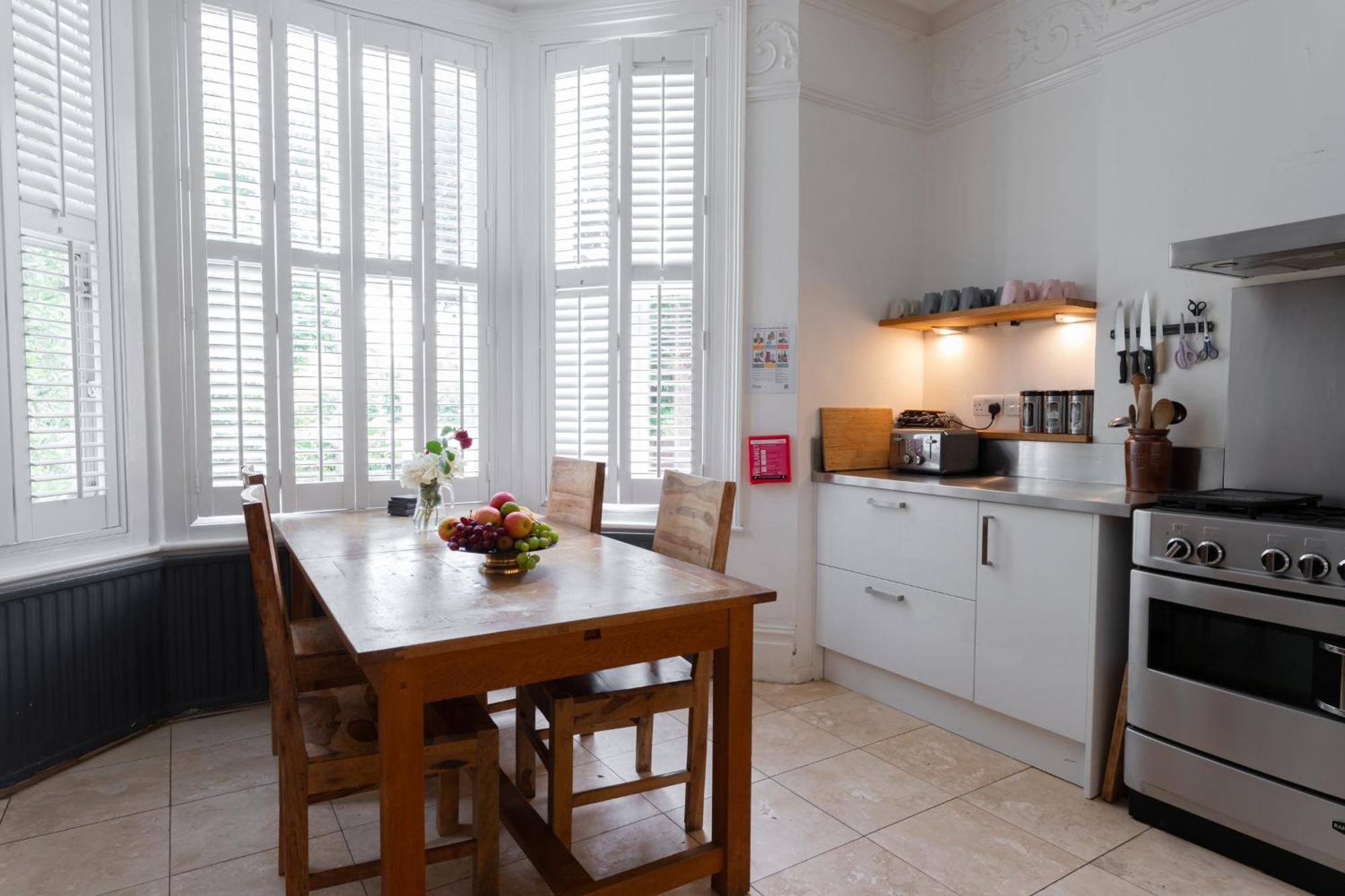 Ebs Hostel London Catford ภายนอก รูปภาพ