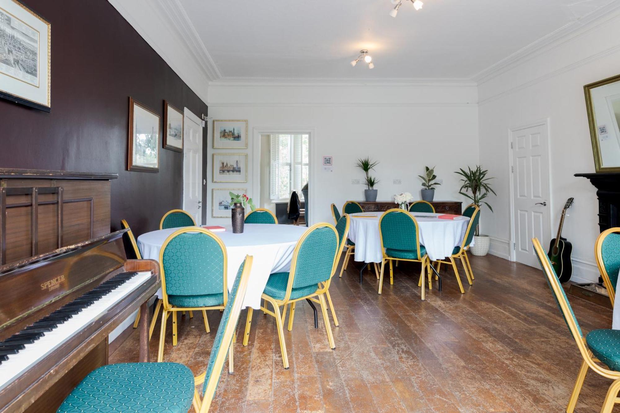 Ebs Hostel London Catford ภายนอก รูปภาพ