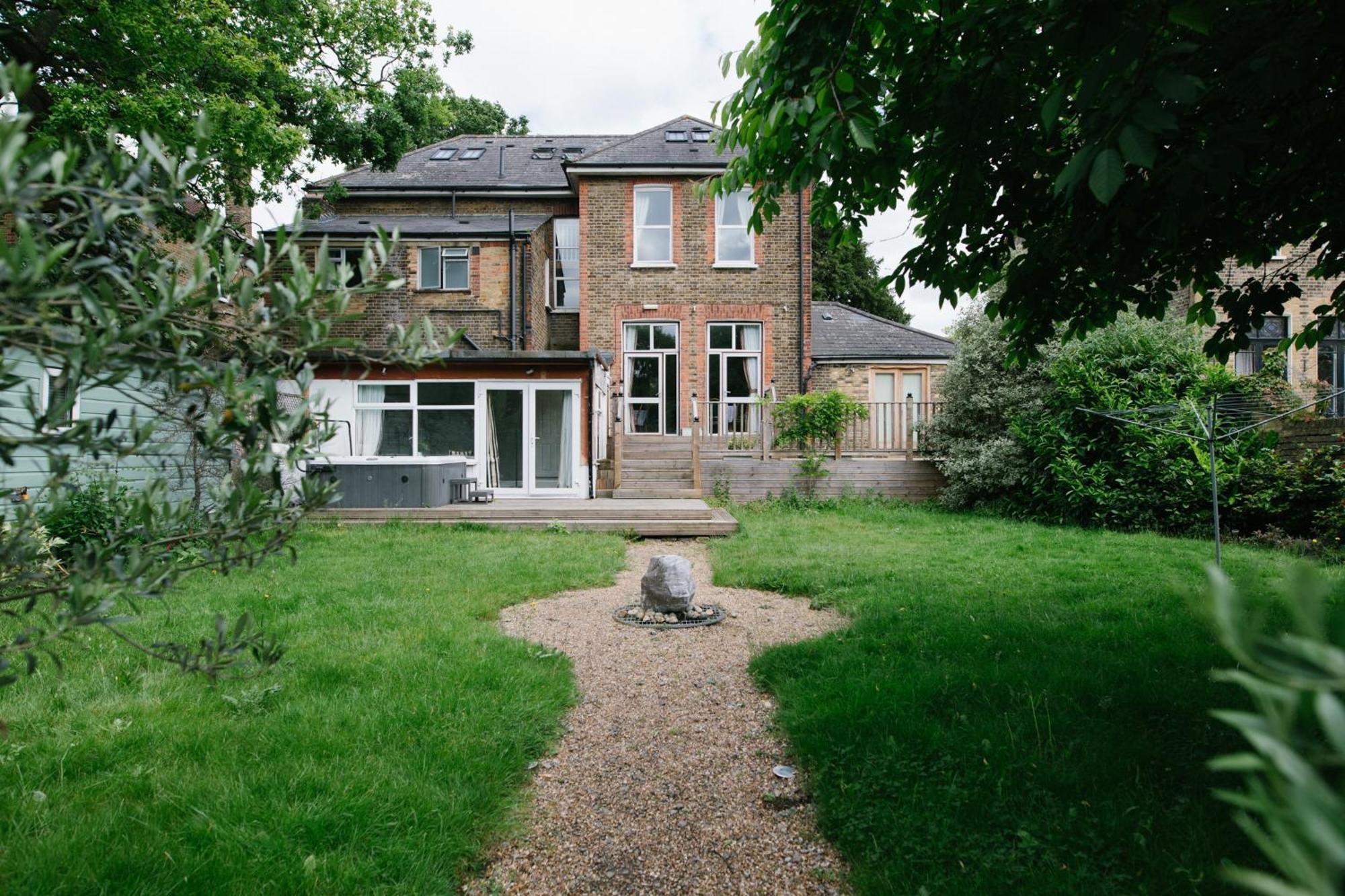 Ebs Hostel London Catford ภายนอก รูปภาพ