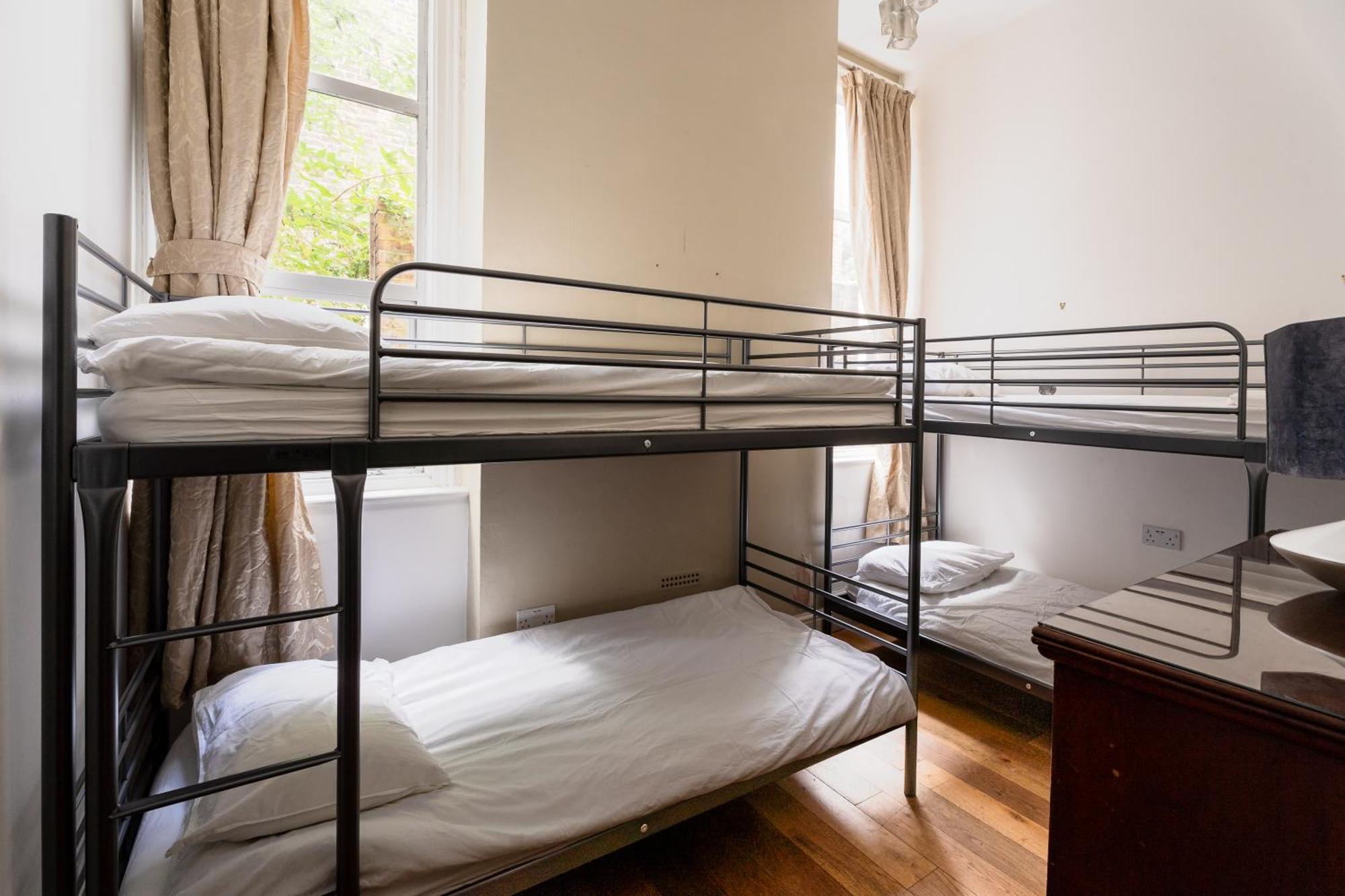 Ebs Hostel London Catford ภายนอก รูปภาพ